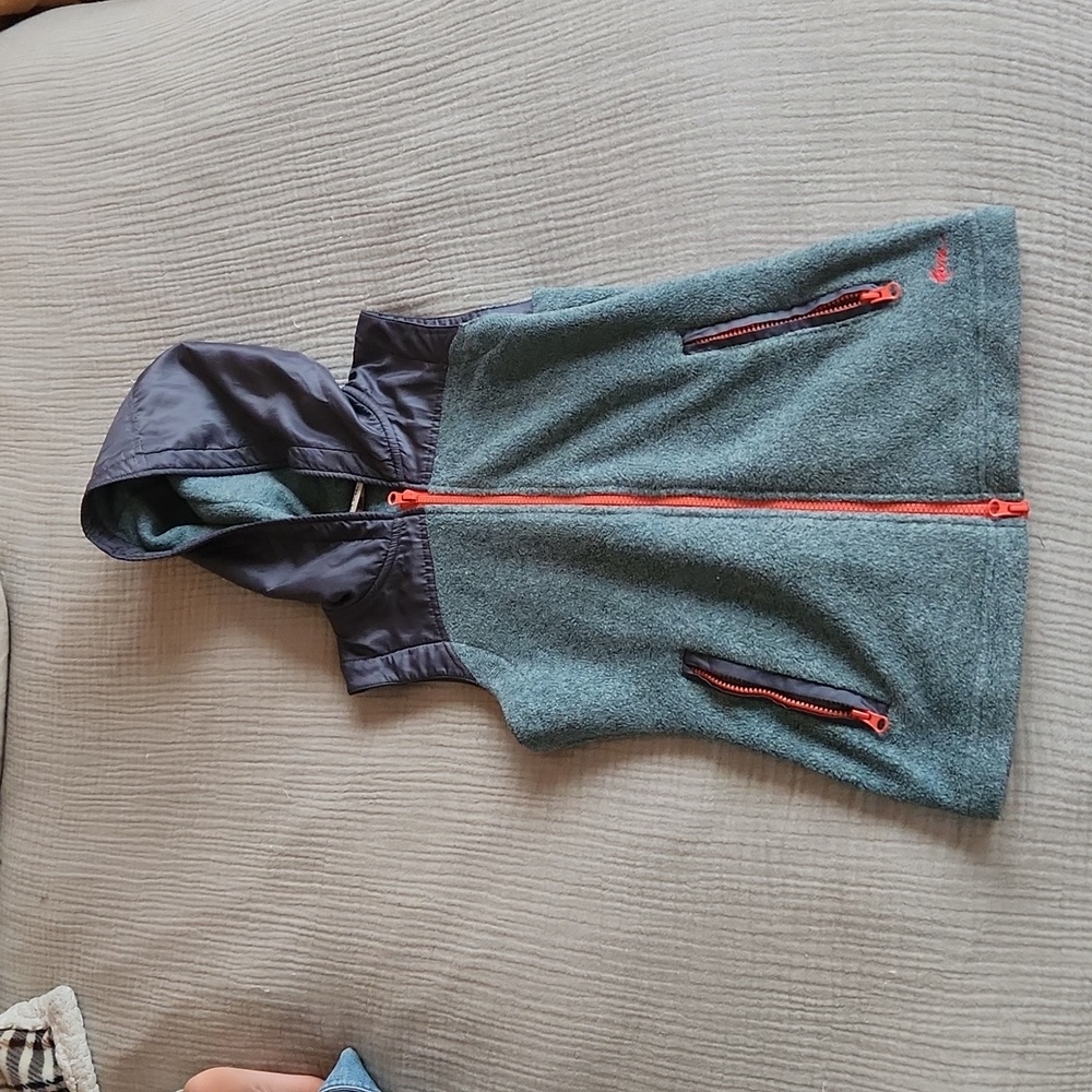 Kavu Hooded Vest